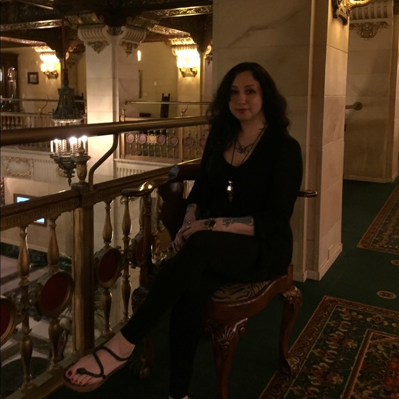 Hey 🎆 - Picture 3 of 12